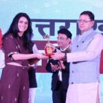 Madhurima Tuli Instagram - Truly honoured to have received the award from our honourable CM of Uttarakhand Mr. Pushkar Singh Dhami @pushkarsinghdhami.uk for EXCELLENCE IN ENTERTAINMENT. I’m all the more happy because I’m from Dehradun and I’m here for a shoot for the first time and coincidentally I got an award too. Thank you @indianews_live for the recognition. ♥️🙏🏼 #HumMahilayenUttarakhand & #ShaktiAwards organised by #IndiaNews & #newsx Dehradun , Uttarakhand