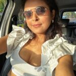Madhurima Tuli Instagram - Car selfie 🤳 ♥️ #selfie #cars #white #love #lifestyle #peace
