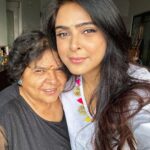 Madhurima Tuli Instagram - Happy Mothers Day my lifeline.. ♥️😘 @vijayamountaineer