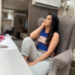 Madhurima Tuli Instagram - Some vanity diaries moments while waiting for my shot 👀♥️ #vanity #makingmemories #love #live #laugh