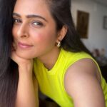 Madhurima Tuli Instagram - Selfiessssss 🌞💛