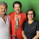 Madhushree Instagram - #great to sing with #anupjalota #bhajansamrat and #uditnarayan top #bollywood #playbacksinger ..and upcoming singer #anubhavsuman . beautiful #track #music by #robbybadal . #suriname