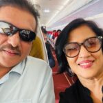 Madhushree Instagram – Look to whom I met in the flight .. the great #indian  #cricketer  #ravishastri , such a humble person . Met #harshbhogle , the great #cricket #comantator  #robbybadal  #cricket  #chennai  #ipl  #iplchennai  #sports  #teamindia  #indian  #indiancricket  #cricketer