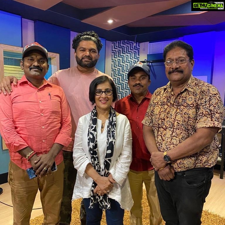 Madhushree Instagram - Recorded a very romantic song #moondrammanithan #ramdev music by DrDevji & venusankar #tamil #song #music #singer #voice #tamilnadu #romantic