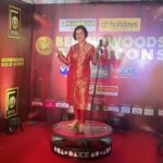 Madhushree Instagram – Thanks to #behindwoodgoldicon2023 awards for the best female playback singer for #mallipoo song .. in the presence of all the stars of southern industry #arrahman  #maniratnam  #strsimbu  #aluuarjun  #nayantara  and many more #shreyaghoshal  #shreyasharan #behindwoods #behindwoodsgoldicons