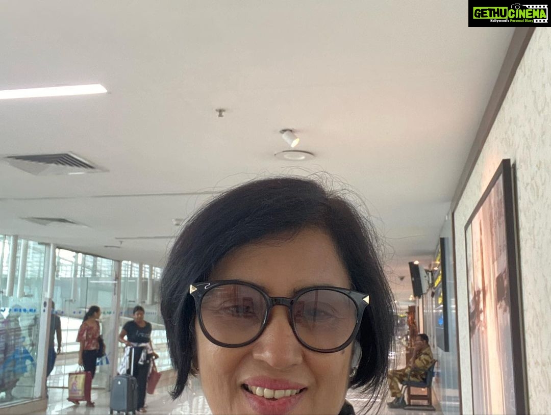 Madhushree Instagram - Beautiful #lordshiva #murti in #dancing pose in #chennai #airport