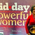 Madhushree Instagram - #iconicvoice of the year . #middaypowerfulwomenawards2023 #women #awards #iconic #voice #power #powerful #iconicvoice #musician #music #singer #singing #song #songwriter #playbacksinger #mallipoo