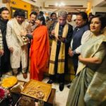 Madhushree Instagram - All legends are in one frame . #anupjalota #mohammadhussien #ahemedhussain #jaspindernarula #drsomaghosh #ashokekhosla #anumalik #prithvi #chandandas #music #ghazal #padmashri #bhajan #ghanshyam #sanjaytandon #vivekprakash