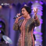 Madhushree Instagram - With popular songs that already have a place in people's hearts, Madhushree started day 3 on a wonderful note! The response from the audience said it all #vasantotsav #vasantotsav2023 #vasantotsavpune #rahuldeshpande #niladrikumar #kaushiki #kaushikichakraborty #madhushree #prithvigandharv #vishalbhardwaj #pratibhasinghbaghel #raghudixit #raghudixitproject