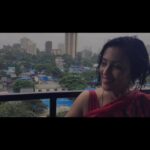 Madhushree Instagram - #enjoying #rain #sawan #saavan #singing #song #dancing #barish #rimjhimgiresawan #rdburman #musical #musicalrain