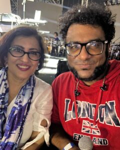 Madhushree Instagram - Enjoying the rehearsal #arr  show #arrahman #shivmani  #blaaze  #shwetamohan  #rehaina  #nakulabhyankar  #vijayjesudas  #haricharan #vadivalumemes