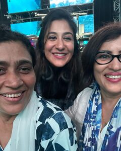 Madhushree Instagram - Enjoying the rehearsal #arr  show #arrahman #shivmani  #blaaze  #shwetamohan  #rehaina  #nakulabhyankar  #vijayjesudas  #haricharan #vadivalumemes