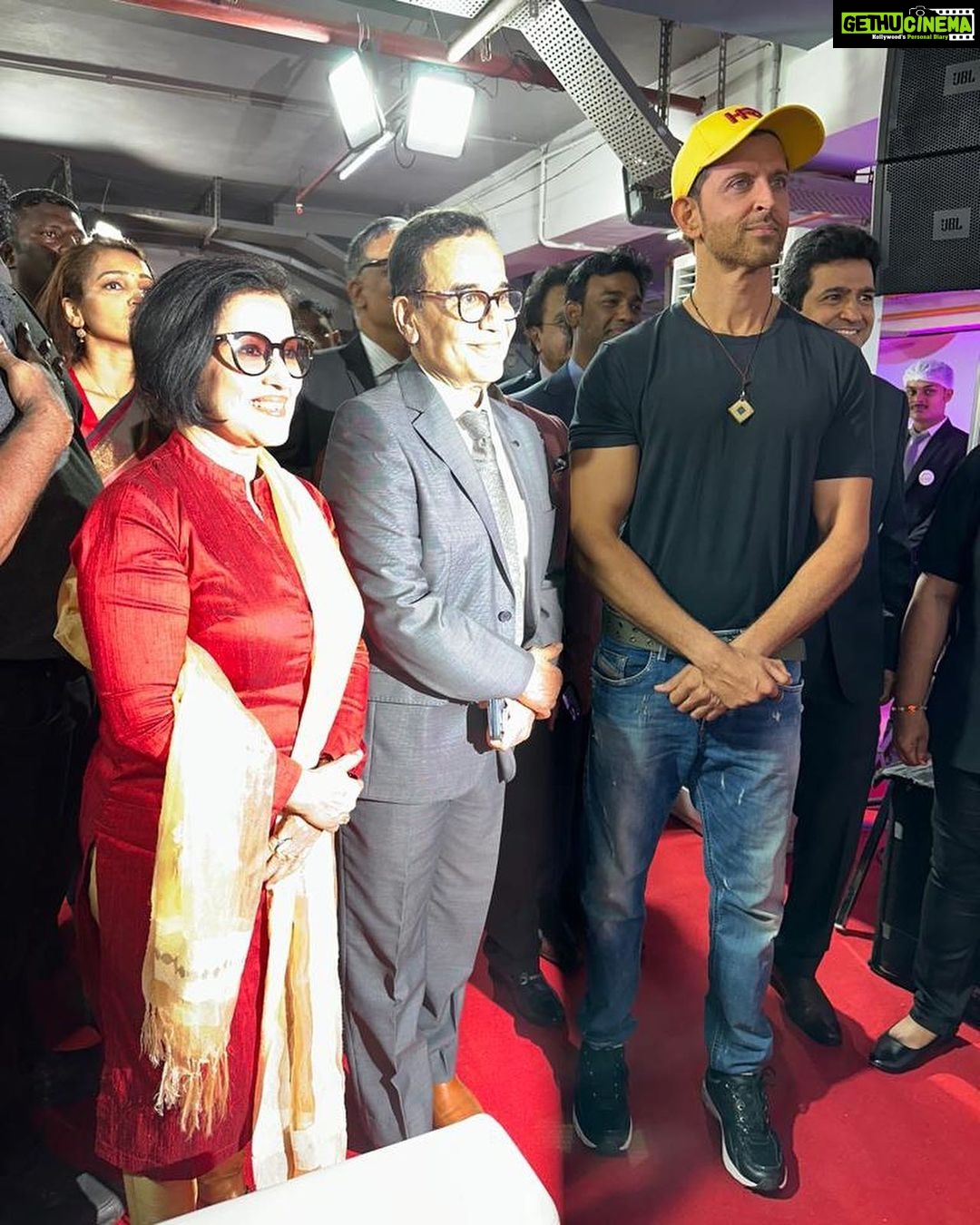 Madhushree Instagram - Inauguration of #suryahospitals #chembur #hrithikroshan #drawasthi #jodhaakhbar #inlamhonkedaamanmein #arrahman #ashutoshgowariker #aisharyaraibachan #javedakhter