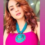 Madirakshi Mundle Instagram – सावन बरसे, तरसे दिल, क्यों ना निकले घर से दिल ❤️