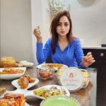Madirakshi Mundle Instagram – @atdelhihighway The place that you will repeatedly visit for the food! Some of the best memories are made over food. My own vegetarian heaven! Drop in and bite into all the chef specials to sate your good food pangs. 😋 
I loved the Dal Makhni ❤️😋😋😋😋