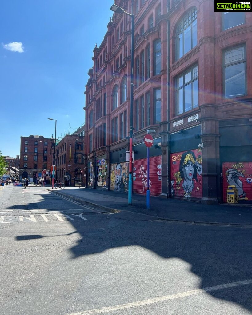 Mahima Makwana Instagram - The Manchester dump. ✨🫶🏻 Northern Quarter, Manchester