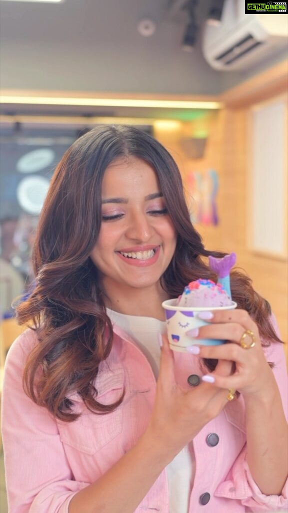 Mahima Makwana Instagram - Walk down memory lane with Barbie the movie and celebrate the feeling with a dreamy Mermaid Sundae! #TimeForPink See the new movie, BARBIE, only in cinemas, July 21 #BarbieTheMovie #BaskinRobbinsIndia #BaskinRobbins #TimeForPink #FairytaleSundae #MermaidSundae #Barbie #BarbieTheMovie