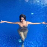 Mallika Sherawat Instagram - Having a great time 💧💦 . . . . #loveit #positivemindset #abundancemindset #positiveminds #colorful #happyheart #happyplace #happythoughts #creativedesign #creativedaily #creativedesigner #positive #passion #openheart #positivemind #celebration #canon5dmarkiv India