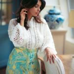 Mallika Sherawat Instagram - No matter your background, occupation or body type, you’re worth it, and YOU are incredible just the way you are 📸 @thebrycestudio . . . . . . . . #onthisday #alwayssmile #healthymind #alright #read #focus #itshappening #respect #better #confusion #eyeswideopen #worktime #nextproject #ilovemyteam #allset #alwayspositive #goodenergy #focustime #justathought #findyourjoy #changeiscoming #leadwithlove #innerpeace #inward #alliswell #spreadlove #thework #knowyourself #innerstrength #possibilities Los Angeles, California