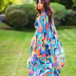 Mallika Sherawat Instagram - I’m all about colours 🌈 📸 @thebrycestudio . . . . . . . . . . #positivemindset #liveyourbestlife #raiseyourvibration #goodenergy #abundancemindset #positivemood #embracelife #shineyourlight #summeroutfitideas #streetshooting #fashionmoment #camooutfit #mylookoftheday #streetstyle #classyoutfit #outfitgram #designerfashion #nikon50mm #nikond3200 #glamour #fashionlover #lookoftheday #styleoftheday #beauty #fashiontips #glamourshots #glamourphotography #glamourous Los Angeles, California