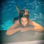 Mallika Sherawat Instagram - Little bit of pool time :) 💦💧 . . . . . . . . #getoutside #planetearth #naturegram #naturebeauty #natureshots #naturephoto #naturewalk #paradise #ocean #palmtrees #summervibes #beachlife #tropicalparadise #paradiseisland #aroundtheworld #tropicalvibes #poollove #ocean🌊 #tropicalbeach #positivethinking #positivemindset #lifeisbeautiful #dream #positivemind #mothernature #view #beachphotoshoot #beachview #beachfashion #canon5dmarkiv