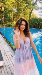 Mallika Sherawat Instagram - Walking into the weekend... . . . . . . . #relaxing #chillout #lifeisbeautiful #peaceful #tranquility #quietplace #rechargeyoursoul #calmness #peaceandquiet #timetochill #warmweather #relaxingplace #goodenergy #itsavibe #abundancemindset #positivemindset #raiseyourvibration #powerofpositivity #sunshine #sunlight #beautifulweather #dayslikethese #enjoythelittlethings #sunlightphotography #sonya6000 #white Andaman & Nicobar Islands