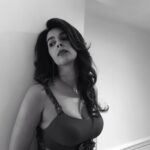 Mallika Sherawat Instagram - Black & white is timeless …… . . . . . . . #blackandwhite #blackandwhitephotography #timelessstyle #timelessclassic #glamorous #glamlook Srilanka Colombo
