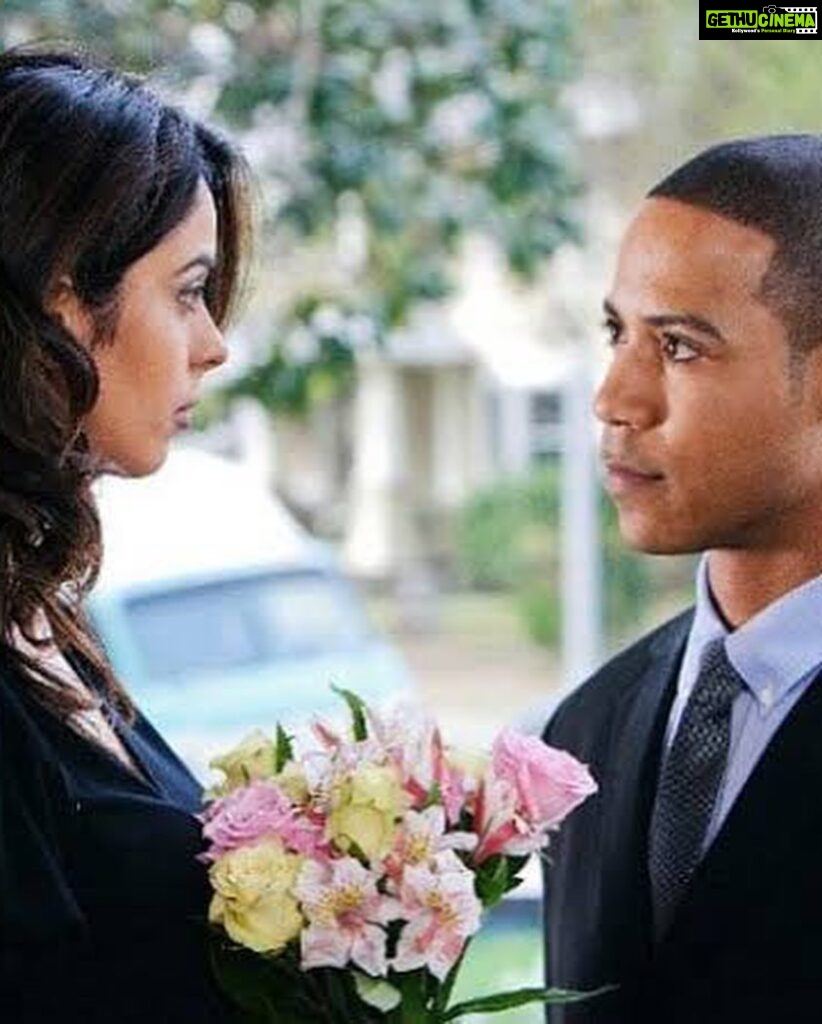 Mallika Sherawat Instagram - What fun it was to be a part of this Hollywood Rom Com Politics of Love, loved every minute of it & enjoyed the appreciation it received :)@brianjwhite @lodivadevine #rubydee . . . . . . #throwbackmemories #tbt #tbt❤ #throwbackthursday #romcom #film #hollywoodmovies #greatreviews