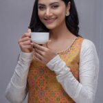Mamta Mohandas Instagram - Enlighten your taste buds with a healthier alternative for sweetness. Double horse Jaggery powder - Smart and easy fit for your healthy lifestyle. With the richness of nutrients preserved in the natural jaggery, refined through tunnel drying and double stage filtration, Double Horse jaggery powder is very easy to use, free flowing and non sticky unlike its traditional self and free from its natural impurities. Let’s move a step closer to healthy living.. #Tasty #NamukkuCookCheythaalo #MamtaMohandas #goodfoodforall #manjilas #smartproductsfromdoublehorse #healthyfood #doublehorse #DoubleHorse #food #Manjilas #healthylifestyle #healthyeating #healthy #manjilascookingdiary #jaggerypowder #healthyliving #jaggery #sweetner #naturalsweetner #doublehorsejaggerypowder #DoubleHorseJaggeryPowder #Doublehorseproducts Client: Double Horse Featuring - Mamta Mohandas, Jins Baskar & Rohith Make up @renjurenjimar @surya_ishaan Hair by @sudhiar.hairandmakeup Concept & Production House: Makesense Advertising Director: Hariharan K Agency: Makesense Advertising Script: Gopi Makesense DOP: Prakash Velayudhan Costume: @jishadshamsudeen Online : Makesense Digital