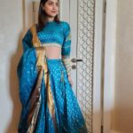 Mamta Mohandas Instagram – Never be afraid to align yourself in a position of power. 

#sunday #quotes #blue #fashion #desi #friendswedding #bangalore 
Outfit : @kalyansarees The Ritz-Carlton, Bangalore
