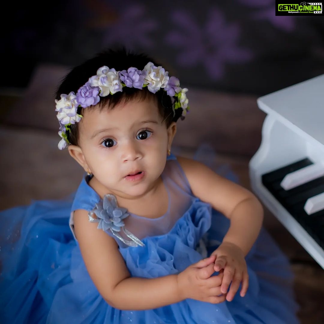 Manali Rathod Instagram - Meri sonpari ❤️❤️❤️❤️ Photography : @cutiepiestories
