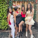 Mandira Bedi Instagram – Santa s naughty list right here 🤩
🎄🎅
