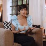 Mandira Bedi Instagram - She’s here to remind me of my unfulfilled resolutions, but guess what? JioMart’s Resolution Revival Sale is giving me a chance to revive them! Everything from electronics to fitness essentials is delivered to my doorstep with just a click. Join me on this exciting journey and revive your resolutions with JioMart’s 🛒 Don’t miss out on amazing discounts too! 🎉🌸💪🧘‍♀️ #ResolutionRevivalSale #ReviveYourResolution