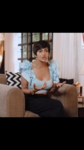 Mandira Bedi Instagram - She’s here to remind me of my unfulfilled resolutions, but guess what? JioMart’s Resolution Revival Sale is giving me a chance to revive them! Everything from electronics to fitness essentials is delivered to my doorstep with just a click.
Join me on this exciting journey and revive your resolutions with JioMart’s 🛒 Don’t miss out on amazing discounts too! 🎉🌸💪🧘‍♀️ #ResolutionRevivalSale #ReviveYourResolution