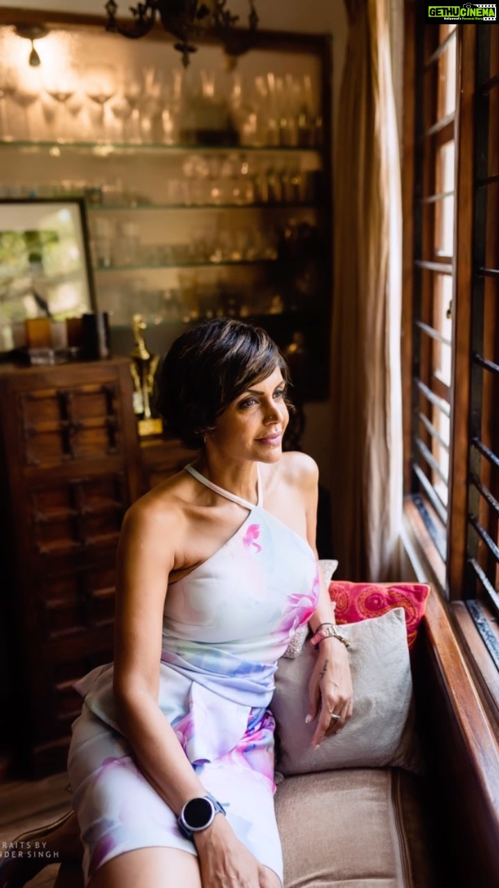 Mandira Bedi Instagram - #sundaymorning #lostandfound ❣️ . . @portraitsbybalvindersingh @vasudhagroverr