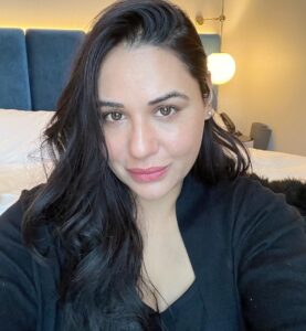Mandy Takhar Instagram - #theselfie dump of the day 🙃🤓
Hope all well with you all 🤍

#MrShudai