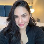 Mandy Takhar Instagram - #theselfie dump of the day 🙃🤓 Hope all well with you all 🤍 #MrShudai
