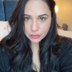 Mandy Takhar Instagram - #theselfie dump of the day 🙃🤓 Hope all well with you all 🤍 #MrShudai