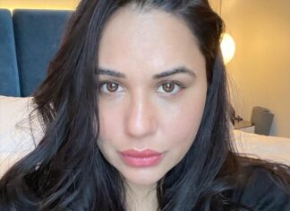 Mandy Takhar Instagram - #theselfie dump of the day 🙃🤓 Hope all well with you all 🤍 #MrShudai