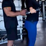 Mandy Takhar Instagram - 5 months left until 2024 … where is the time going 🙂🙃feels like life is happening in fast Forward mode.. slow down mate , slow down ! Workouts by @kamaldip_kahma_ Captured by @harsimranofficial #mrshudai #melbourne