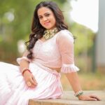 Manimegalai Instagram - Cook With Comali 👩‍🍳 Photography : @dhanush__photography Outfit : @styl_chennai Jewells : @new_ideas_fashions #cwc #AnchorManimegalai #vijaytelevision
