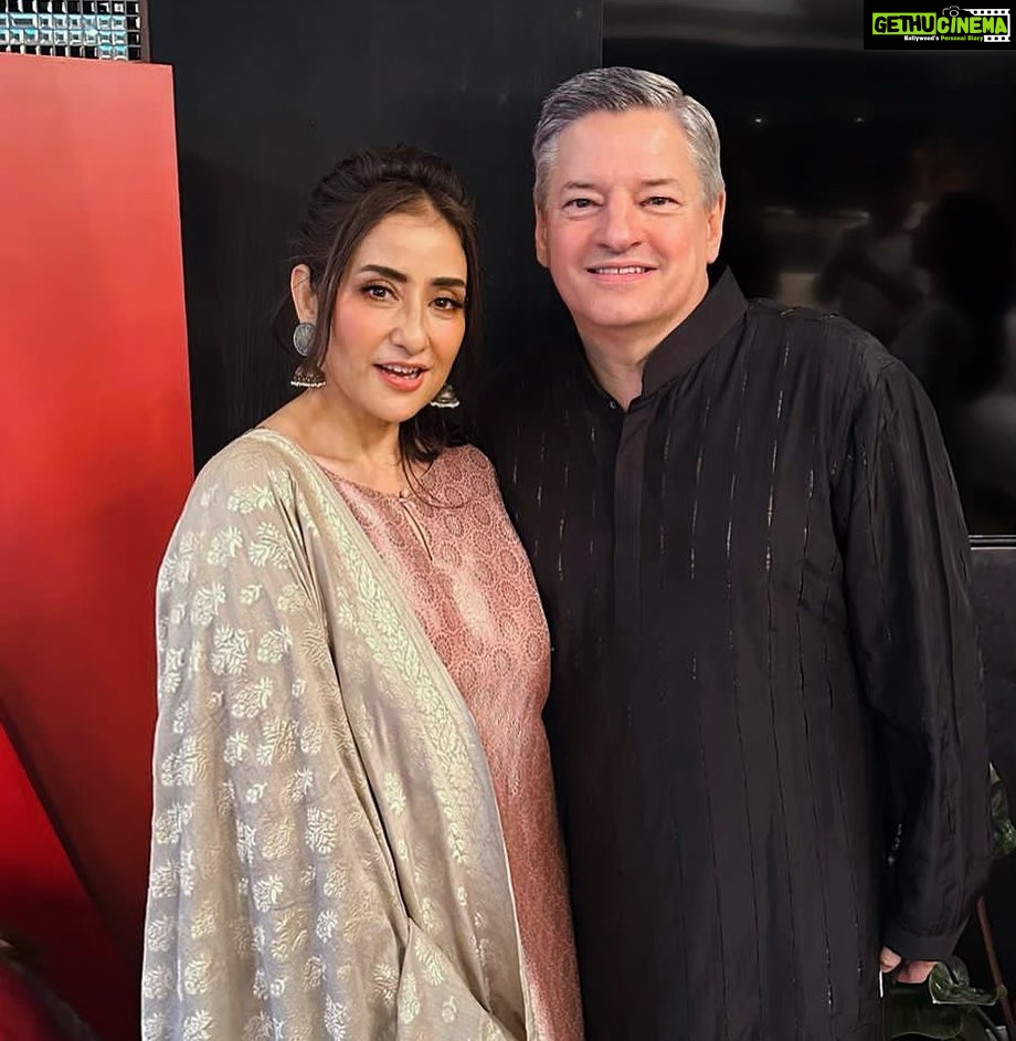 Manisha Koirala Instagram - Meeting @tedsarandos n listening to his story of growth of @netflix from a humble beginning was inspiring and he put insight into the importance of relatable content globally !! When a product gets released in multiple countries at the same time..the responsibility is bigger yet the joy of having such large audience is too thrilling !!! Here’s to seeing more interesting,relatable content in @netflix @netflix_in god bless 🙏🏻 India