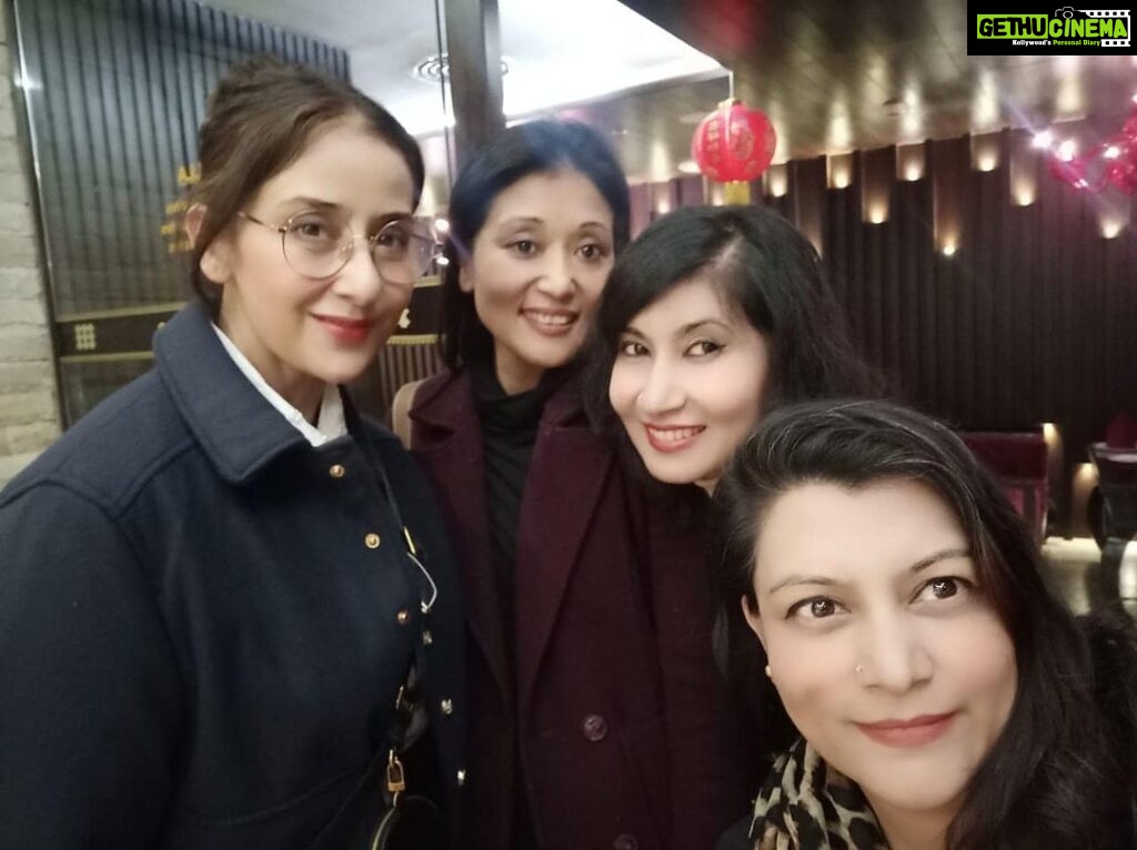 Manisha Koirala Instagram - My super women friends!! Congratulations doc Rashmey Pun for being on top 3 doctors from round the globe 💕💐💕 May you shine brighter every time !! Akama Hotel Ltd.