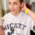 Manisha Koirala Instagram - Getting ready for work.. #filmshoot #actress #cinema #vanityvandiaries #gettingready Makeup- @tusshark89 Hair- @hairbyykaushall Mumbai, Maharashtra