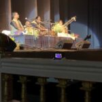 Manisha Koirala Instagram - What a fabulous evening!! Thank you Kailash Surendranath n Aarti Gupta Surendranath for last night in @mumbaiopera a gorgeous building where their super talented daughter @kshirsurendranath performed #odisseydance #indianculture #classicaldance