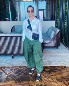 Manisha Koirala Instagram - The new year stands before us, like a chapter in a book, waiting to be written…Happy new year!!