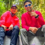 Manisha Koirala Instagram - Walked..thank you @beyultreks @iverosan for always helping me train for #trecking #hiking in #himalayas #alps 🙏🏻👊💐 Shivpuri National Park