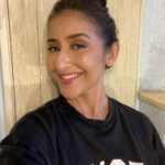 Manisha Koirala Instagram – A holiday is an opportunity to journey within. It is also a chance to chill, to relax. It is when I switch on my rest mode!!! #happy #holidayseason #holidaymood