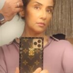 Manisha Koirala Instagram - We find #happiness in #nightshoot too #workmode #filming
