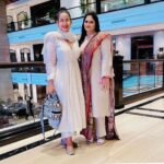 Manisha Koirala Instagram - Happy happy birthday my dearest friend @m_koirala Wishing you a wonderful year ahead ❤️😊🎉
